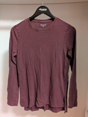 Athleta long sleeve crewneck tee top maroon Size Xs